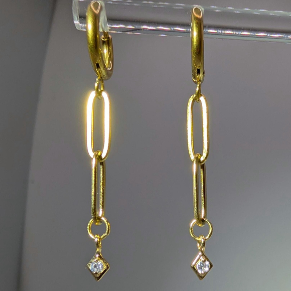 Gold Tone Paperclip Chain Huggie Earrings Gold Ion-Plated Stainless Steel Hoops - Picture 7 of 12